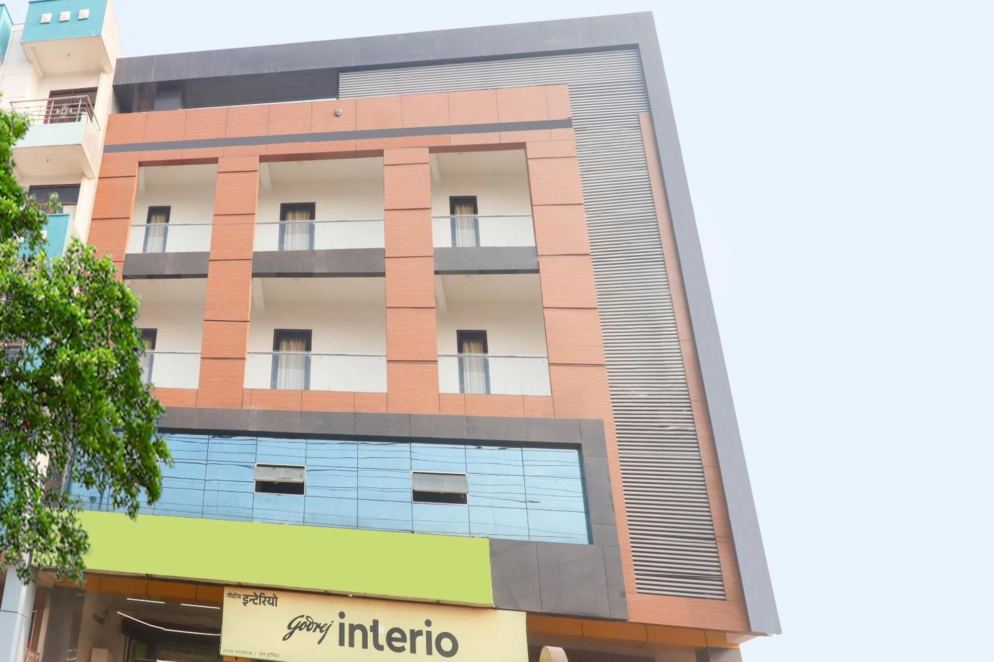 Super Collection O Starlight Otel Kanpur Dış mekan fotoğraf